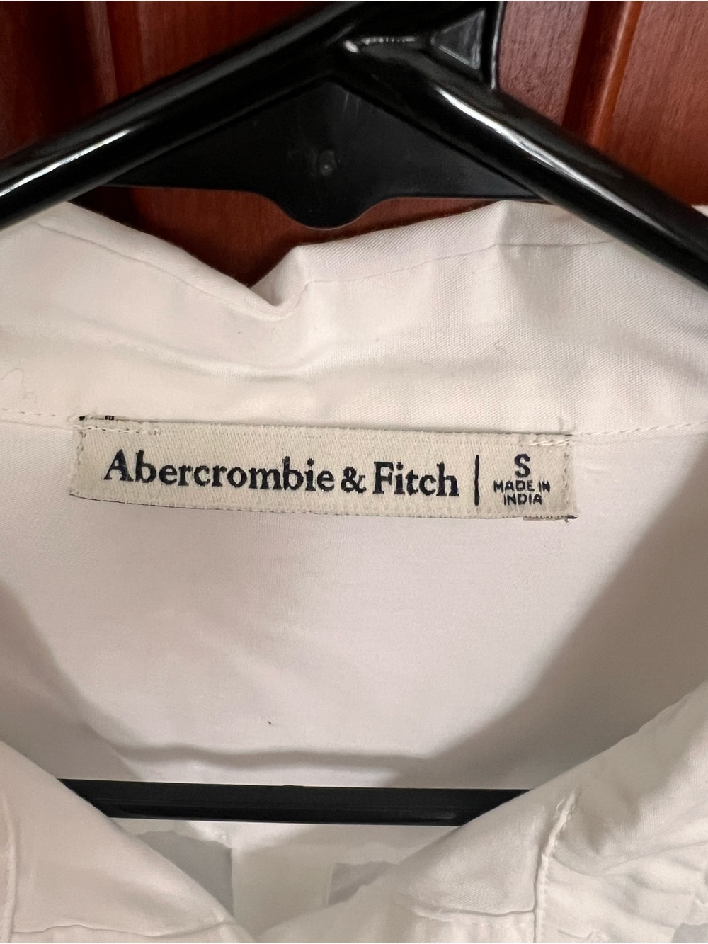 Abercrombie & Fitch white button down top shirt